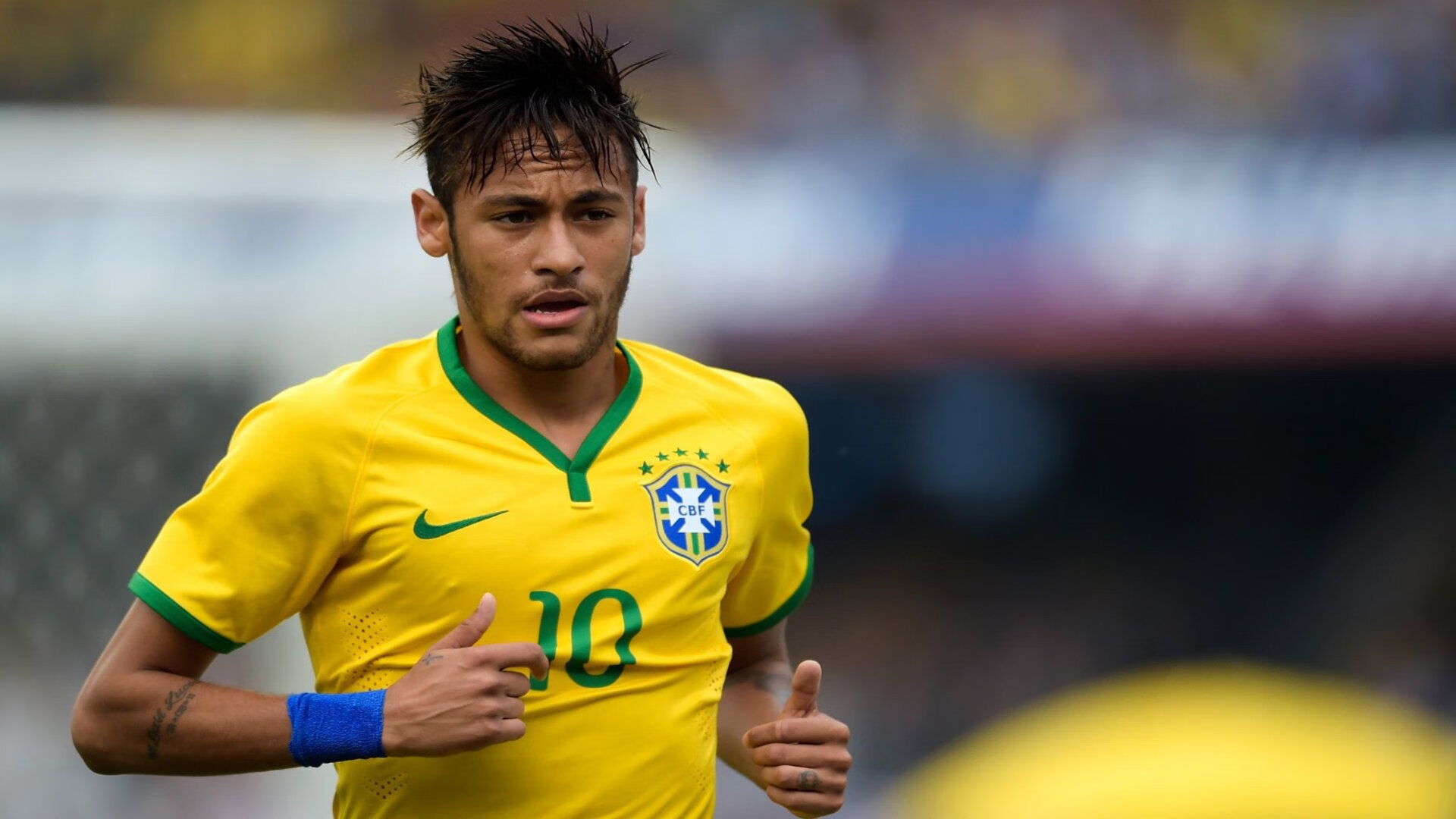 《Hope:新星崛起,点燃战场激情》,崛起的新星