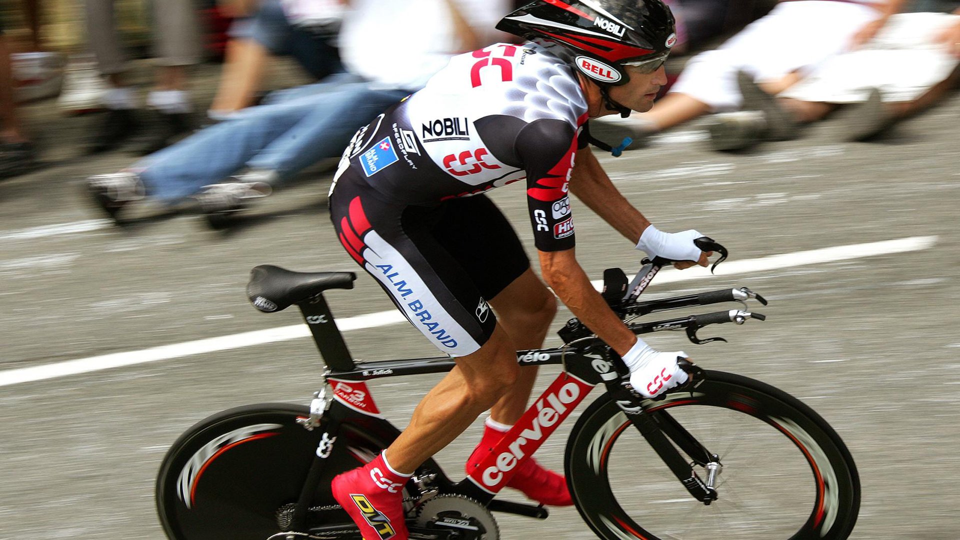 冰上舞蹈大赛：优雅与速度的结合，冰上舞蹈比赛